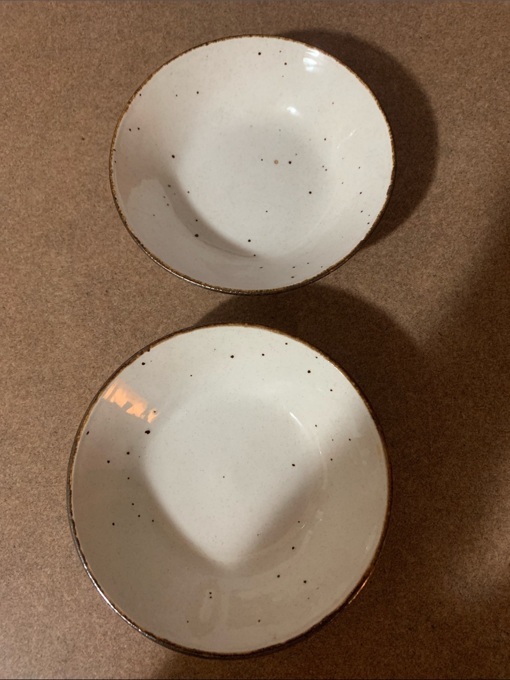 LIFESTYLE Dessert Bowls with Brown Rim - Like New
